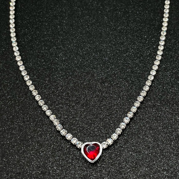 Gorgeous Necklace 💎❤️ - Picture 3 of 3